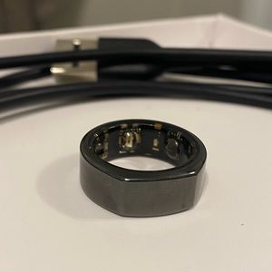 Oura Ring - Black - size 7 - Gen 3